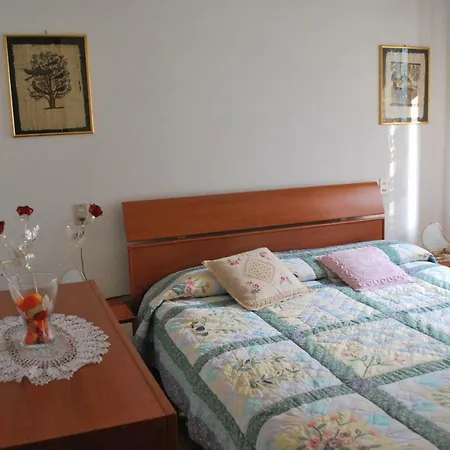 Aldinhaus Apartment