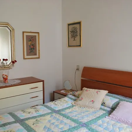 Aldinhaus ברנצונה סול גארדה