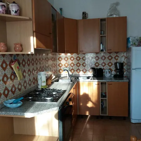 公寓 Aldinhaus 布雷佐内加尔达
